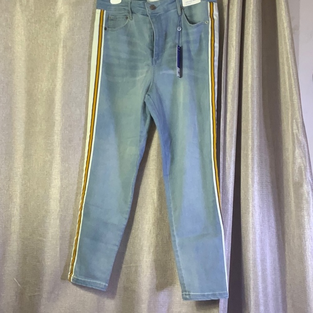 Women blue denim cropped, Ankle jeans size 16